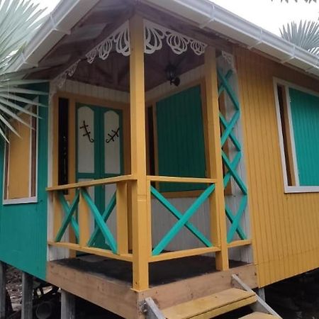 Hotel Yellow Home Providencia Isla South West Bay Exterior foto